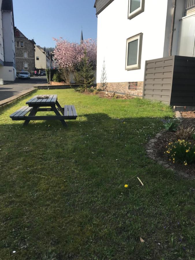 Ferienwohnung Sonnen - Terrasse ベルンカステル・クース エクステリア 写真